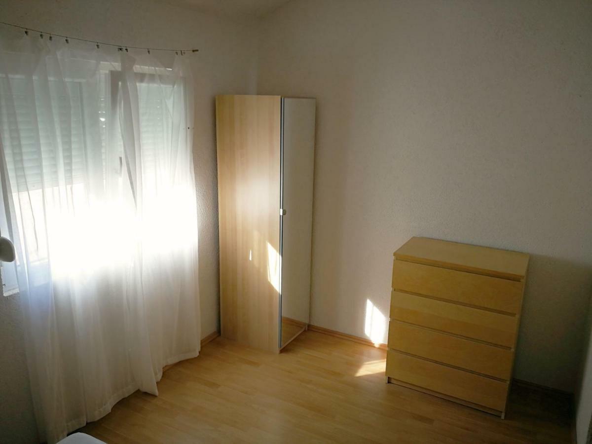 Family Friendly Apartments Island Rab Kampor Exterior photo