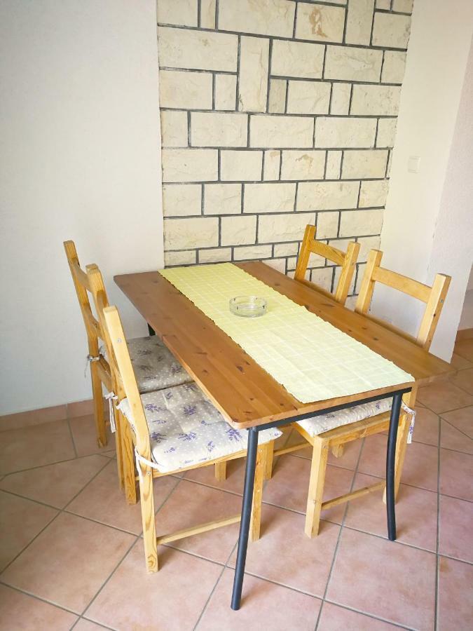 Family Friendly Apartments Island Rab Kampor Exterior photo