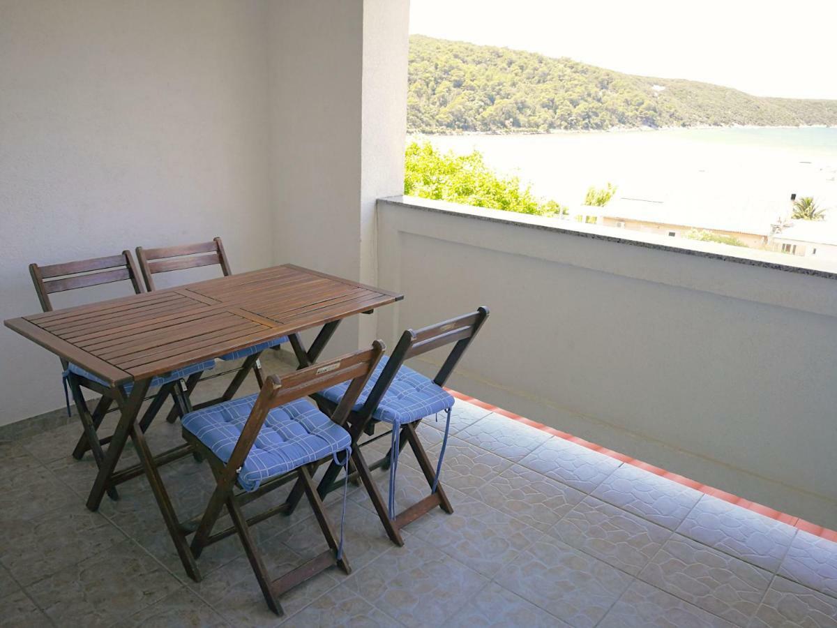 Family Friendly Apartments Island Rab Kampor Exterior photo
