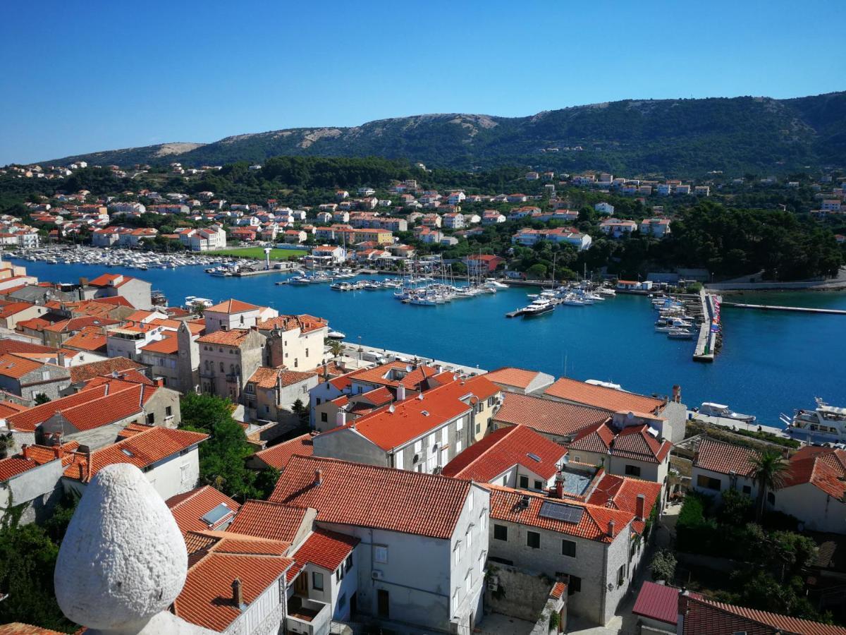 Family Friendly Apartments Island Rab Kampor Exterior photo